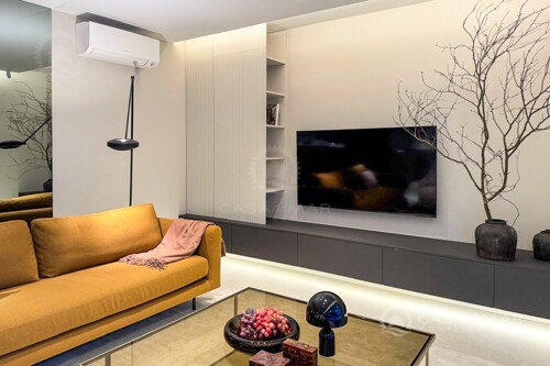 Luksuzno namješten apartman, novogradnja, grad Krk!