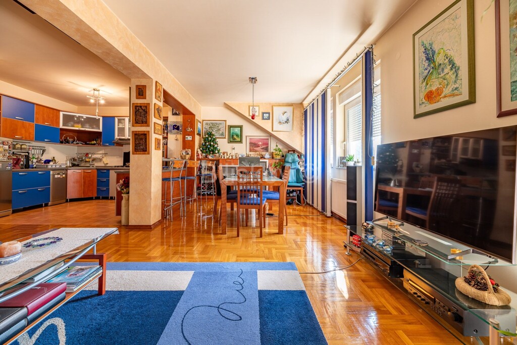 Image 6229647 - 3