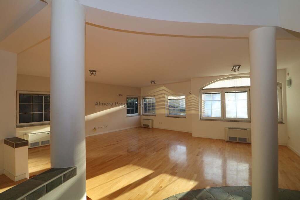 Image 6229761 - 6