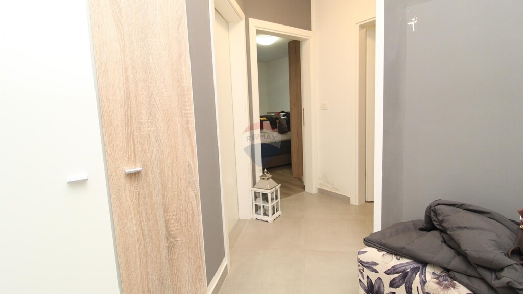 Image 6229794 - 4
