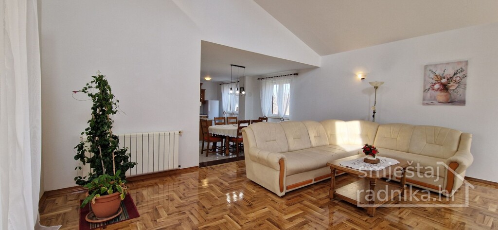 Image 6229824 - 5