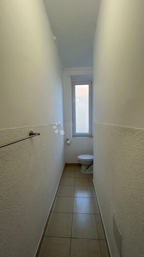 Thumbnail 6230260 - 12