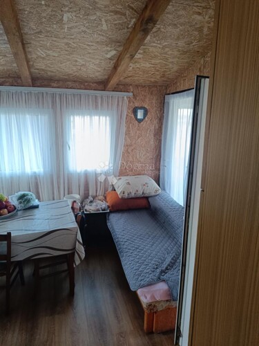 Thumbnail 6230267 - 5