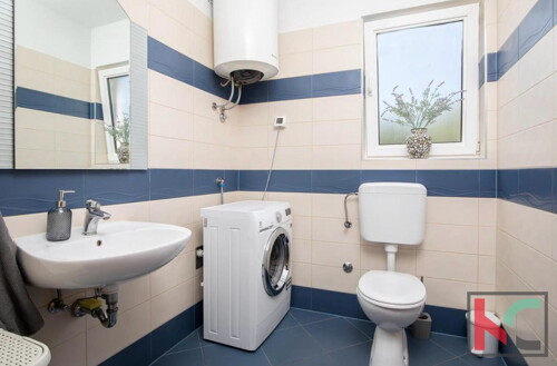 Thumbnail 6230277 - 8