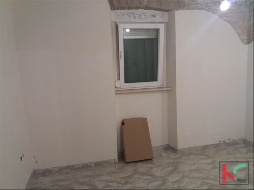 Thumbnail 6230293 - 8