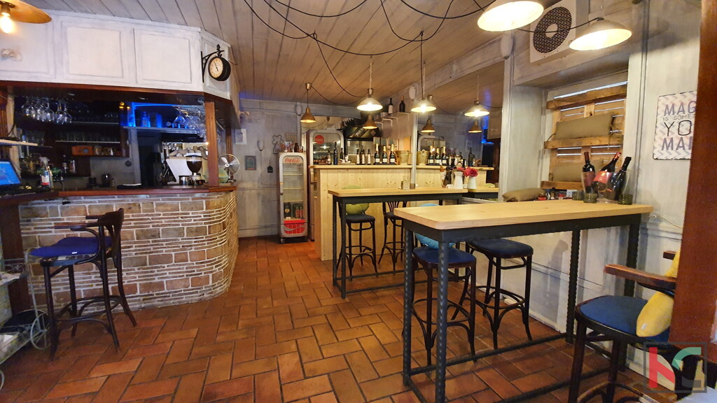 Image 6230303 - 8