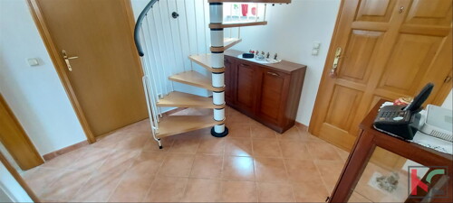 Thumbnail 6230314 - 11