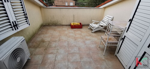 Thumbnail 6230319 - 9