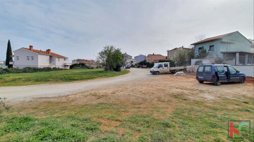 Thumbnail 6230320 - 2