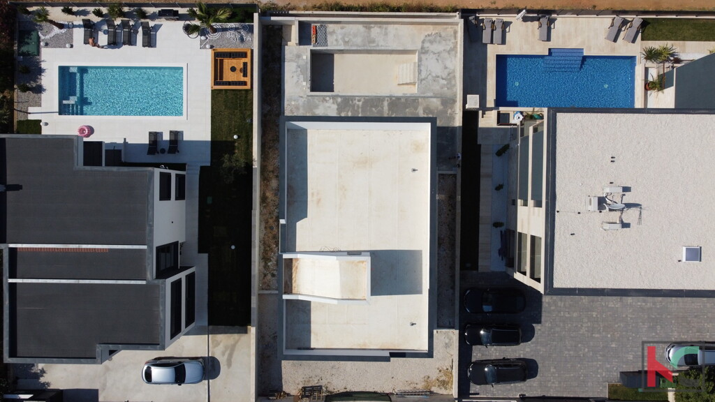 Image 6230341 - 14