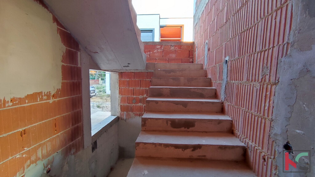 Image 6230341 - 24