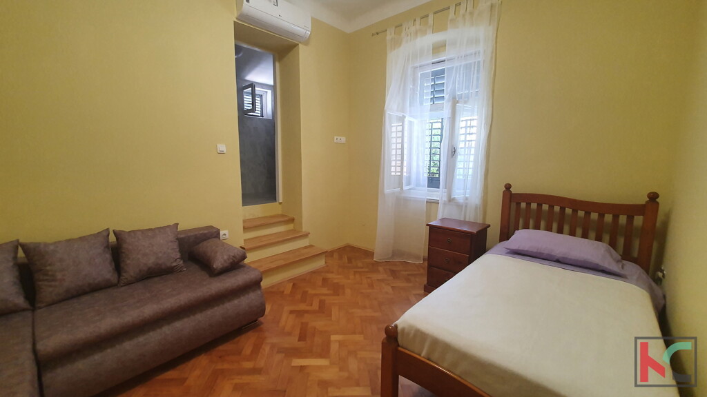 Image 6230347 - 12