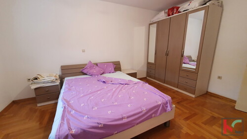 Thumbnail 6230357 - 6