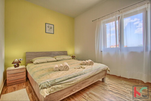 Thumbnail 6230384 - 16