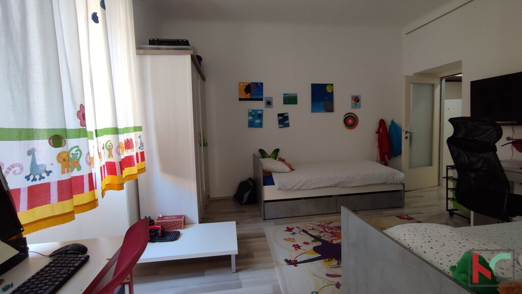 Image 6230388 - 6