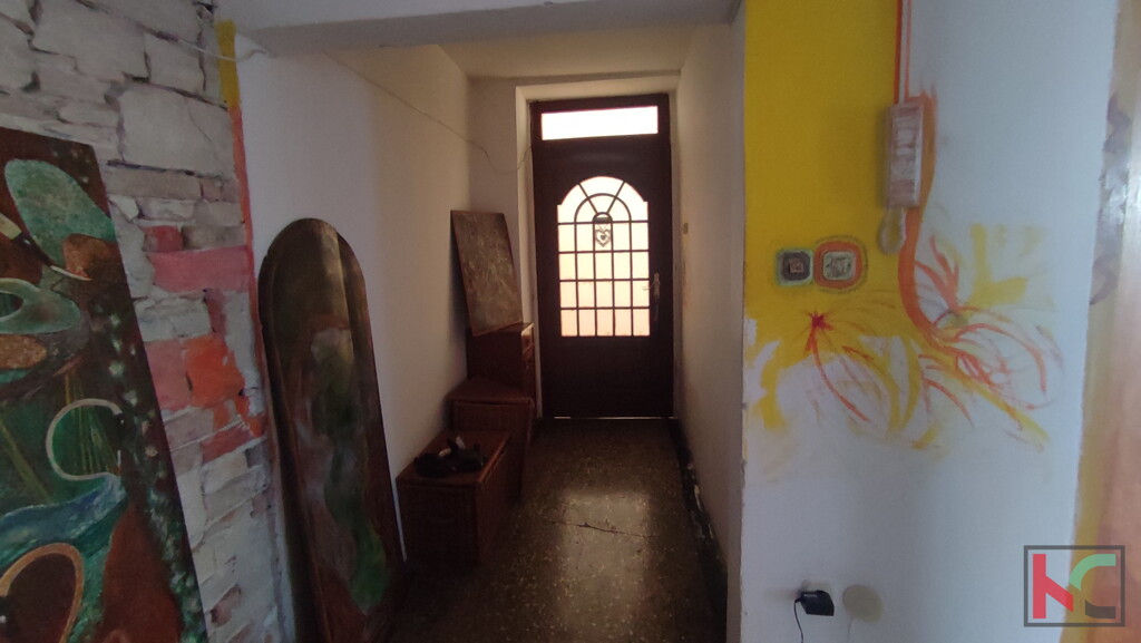 Image 6230389 - 7