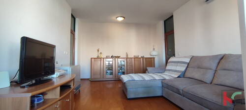 Thumbnail 6230391 - 1