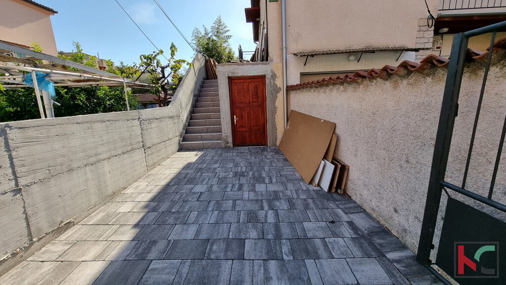 Image 6230408 - 9
