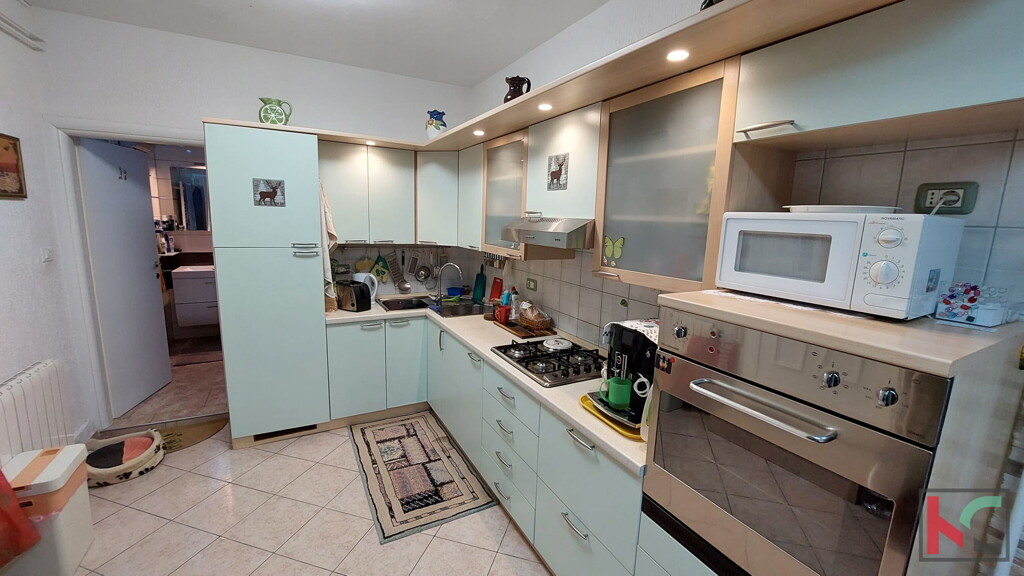 Image 6230425 - 2