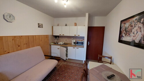 Thumbnail 6230425 - 9
