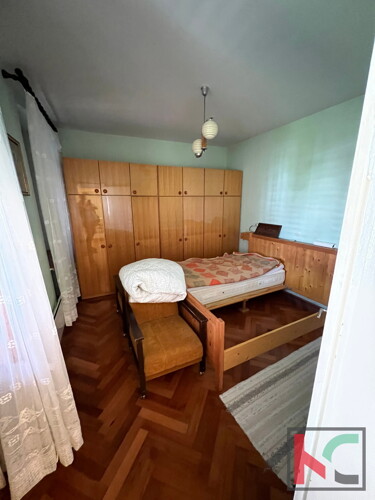 Thumbnail 6230435 - 4