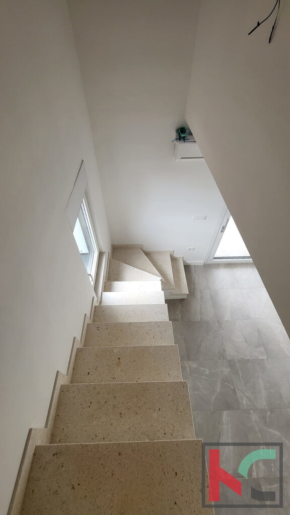 Image 6230494 - 16