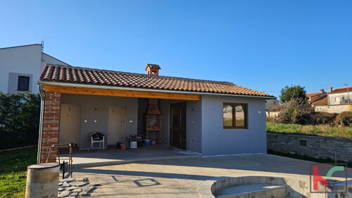 Thumbnail 6230515 - 14