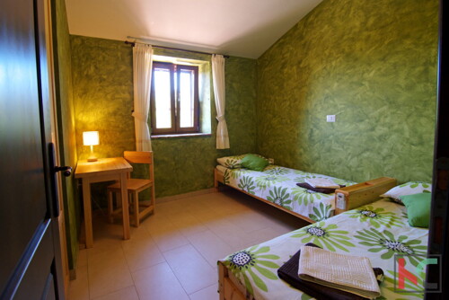 Thumbnail 6230529 - 19