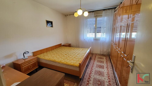 Thumbnail 6230543 - 9