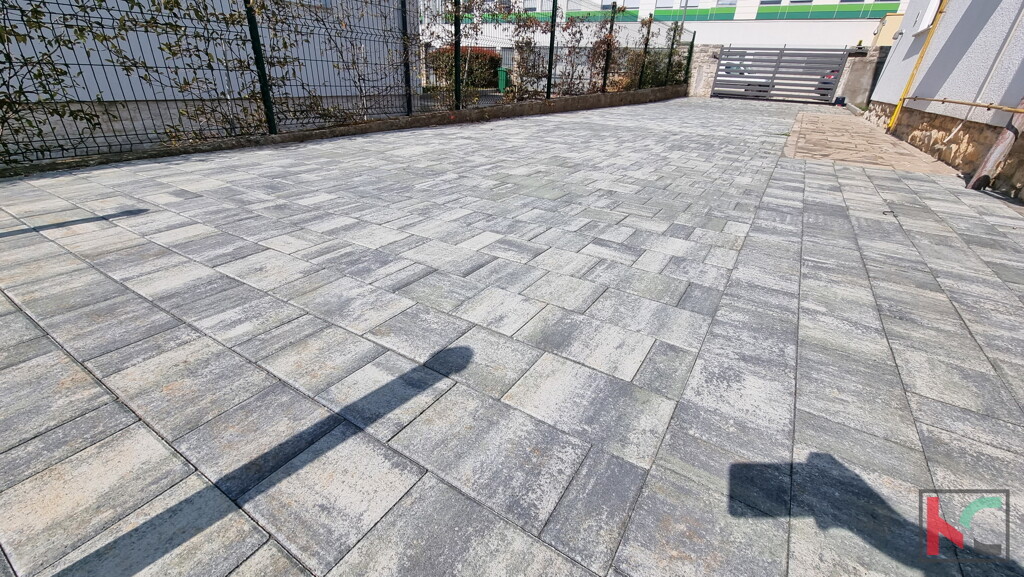 Image 6230544 - 15