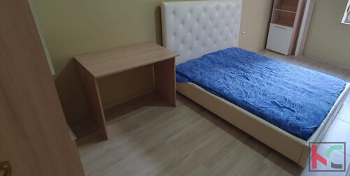 Thumbnail 6230557 - 4