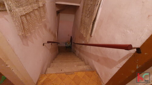 Thumbnail 6230560 - 13