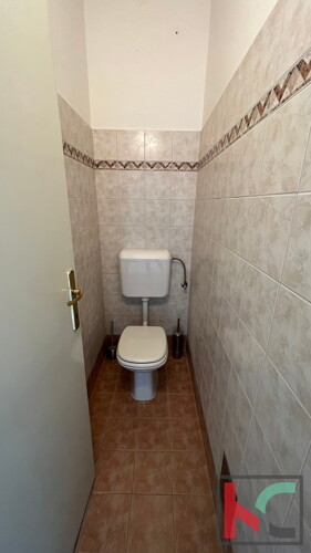 Thumbnail 6230567 - 10