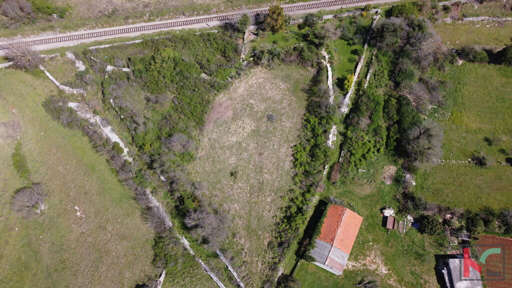 Image 6230570 - 3