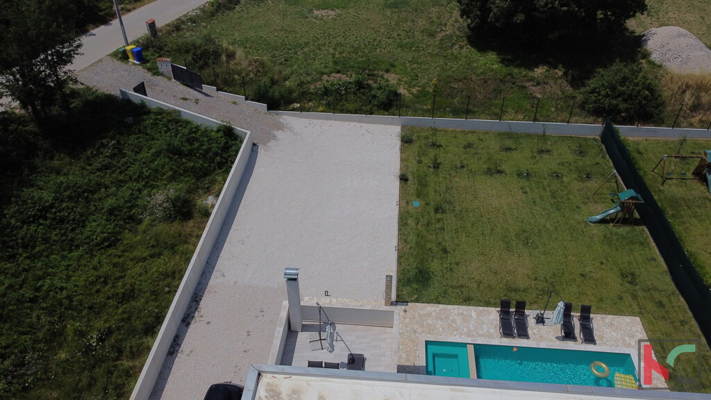 Image 6230616 - 28