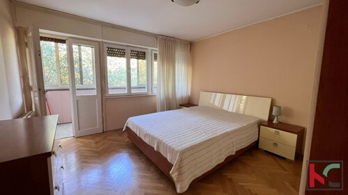 Thumbnail 6230621 - 6
