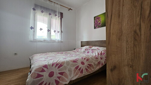 Thumbnail 6230624 - 12