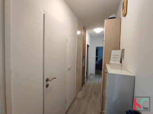 Thumbnail 6230642 - 11