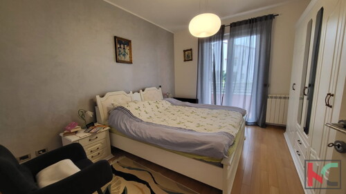 Thumbnail 6230663 - 8
