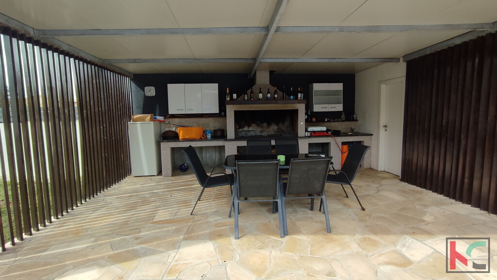 Image 6230671 - 8