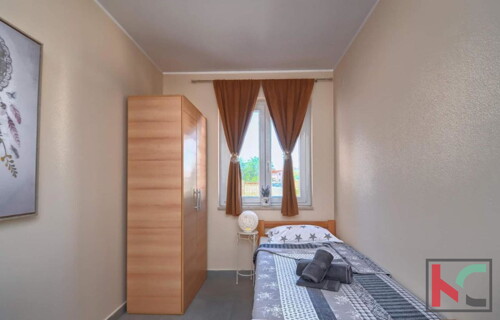 Thumbnail 6230674 - 23