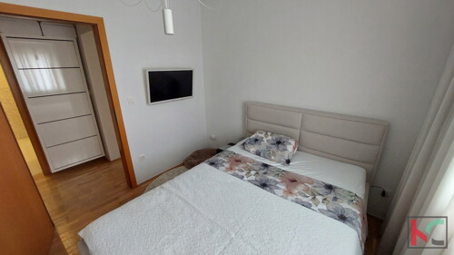 Thumbnail 6230680 - 6