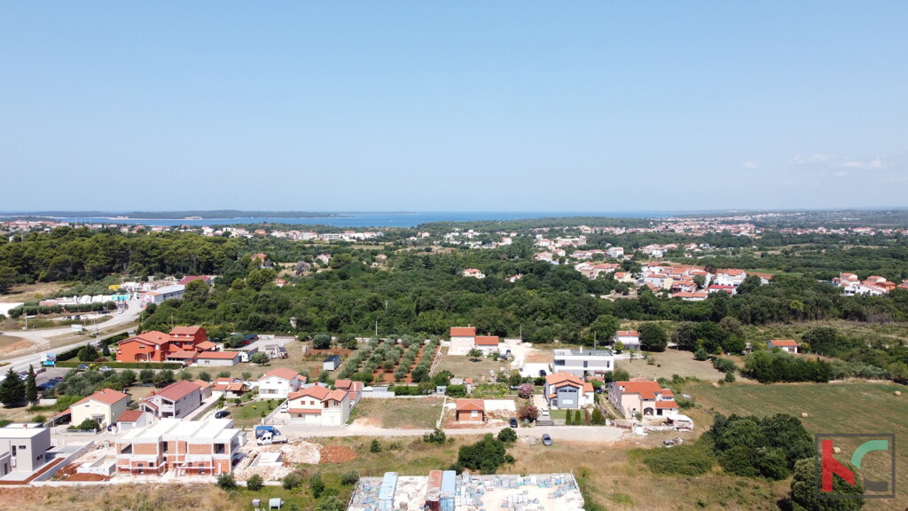 Image 6230710 - 8