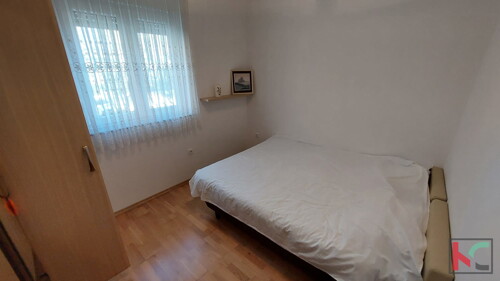 Thumbnail 6230717 - 9