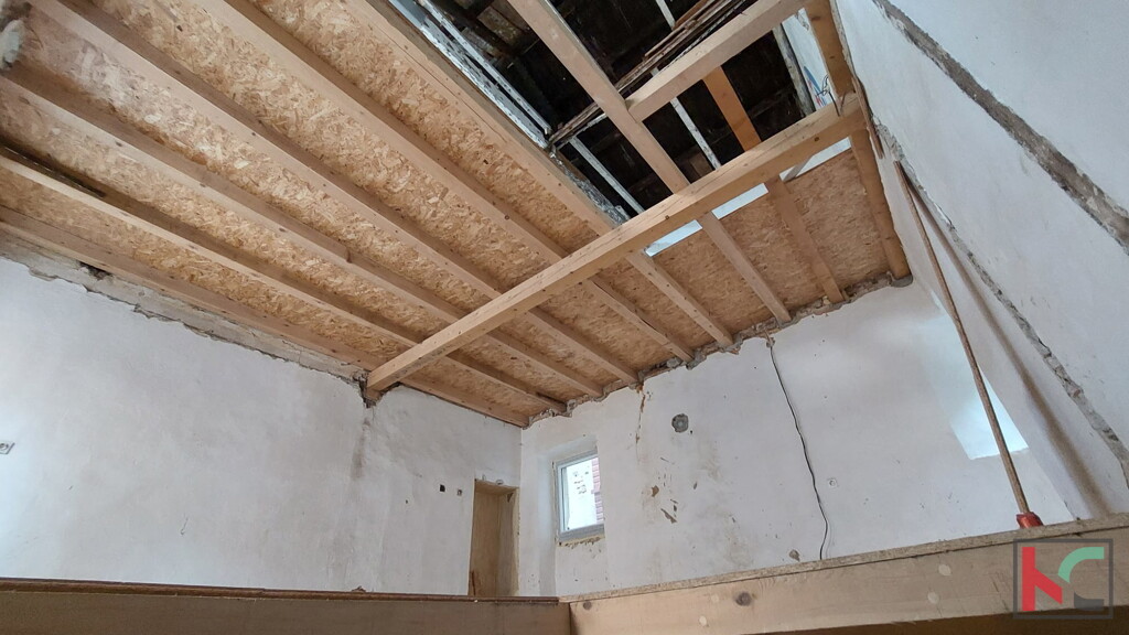Image 6230720 - 7