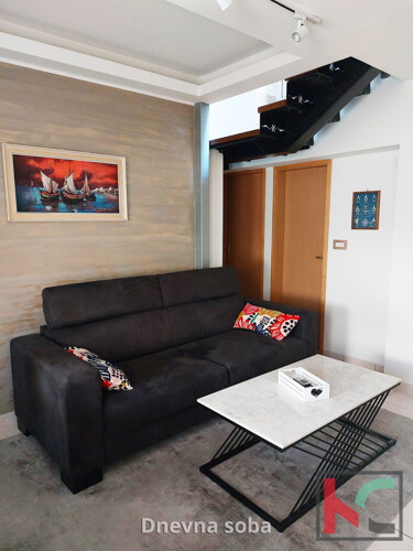 Thumbnail 6230761 - 6