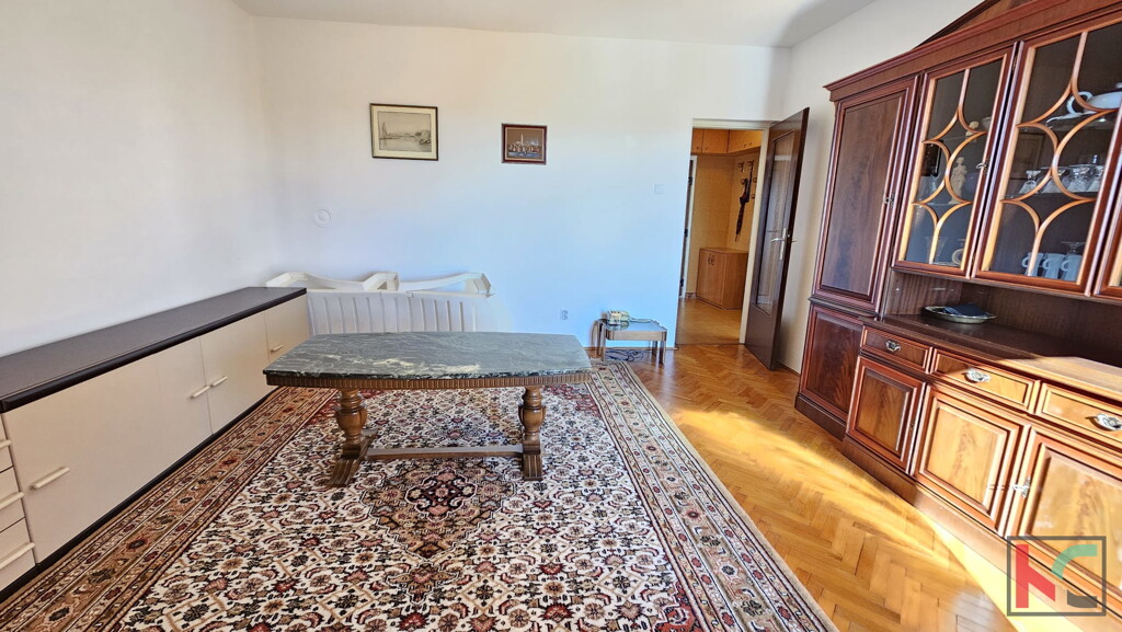 Image 6230780 - 6