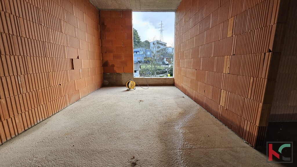 Image 6230786 - 7