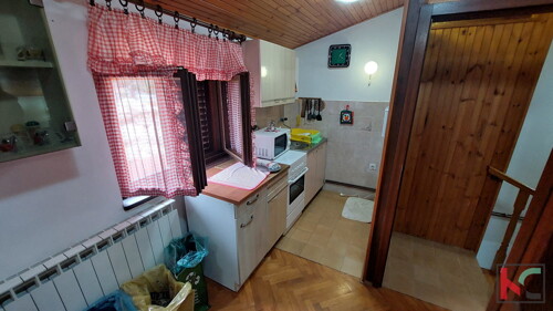 Thumbnail 6230811 - 7