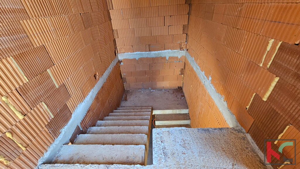 Image 6230825 - 10